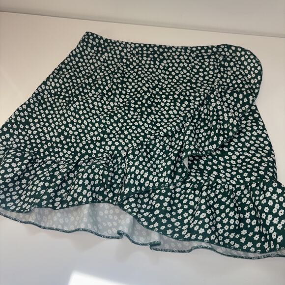 Women's Skirt Sz Sm Polyester A-Line Ruffle Floral Multicolor Boho Indie Preppy - Picture 2 of 7